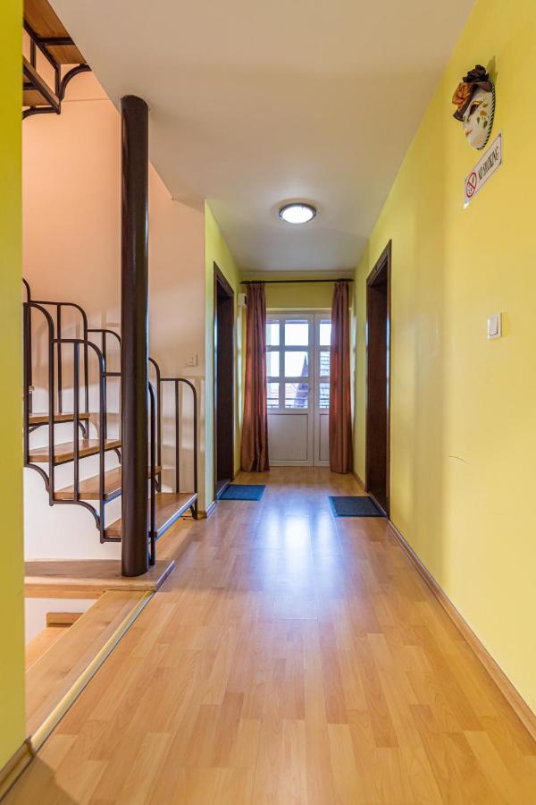 Casa David Villa Sacele Ngoại thất bức ảnh